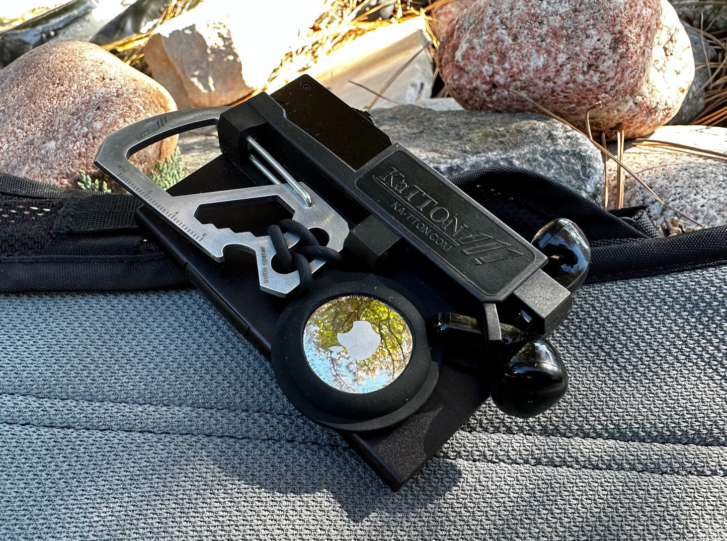 KaTTON Multi-tool Slim Wallet With removable multi-tool, air tag / smart tag holder & air pod holders Ka-TTON